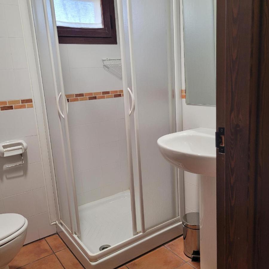 Hostal La Vega Peralejos Esterno foto