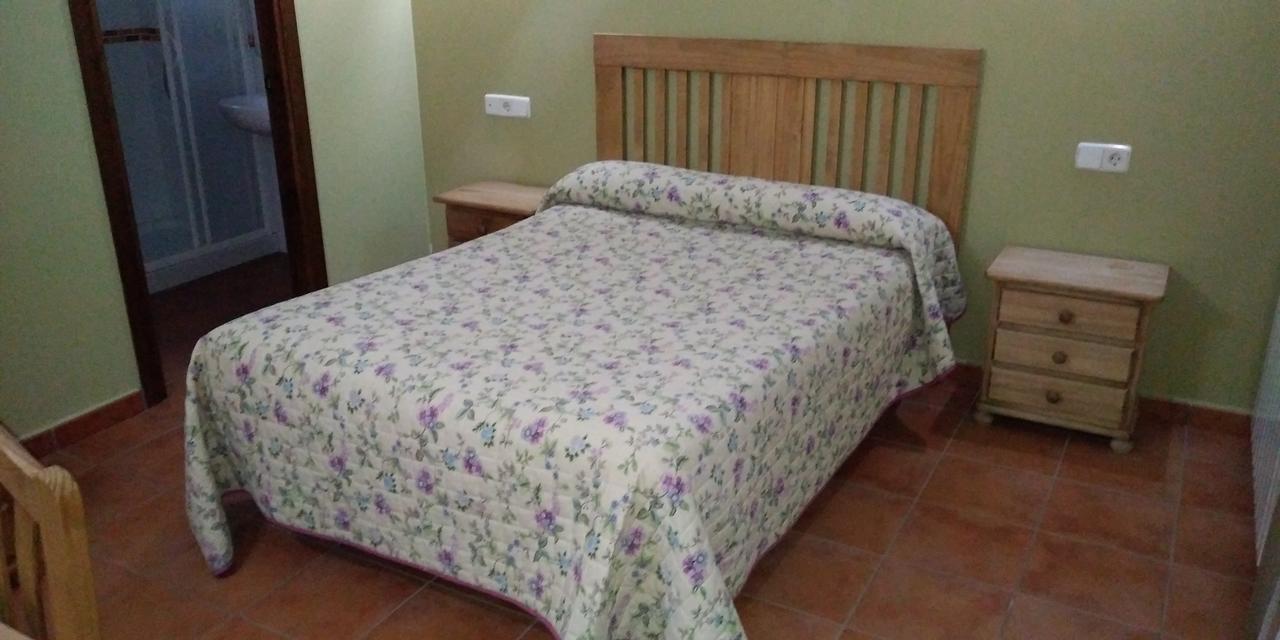 Hostal La Vega Peralejos Esterno foto